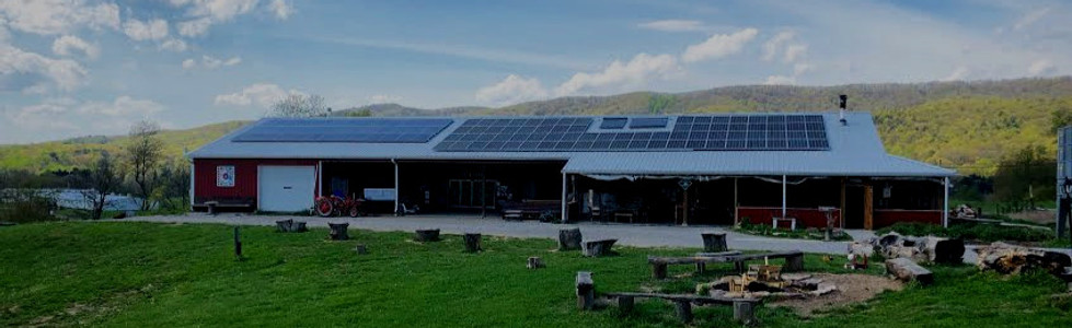 The farm barn at Rising Silo Brewery